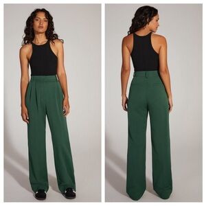NWT - Favorite Daughter THE FAVORITE PANT in Evergreen (Size 8)